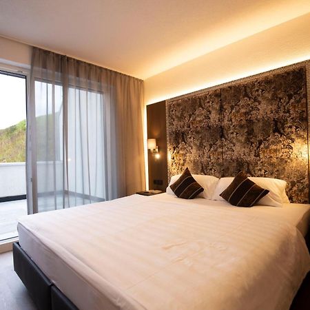 Residenz Fliana Deluxe Apartment Mathon ภายนอก รูปภาพ