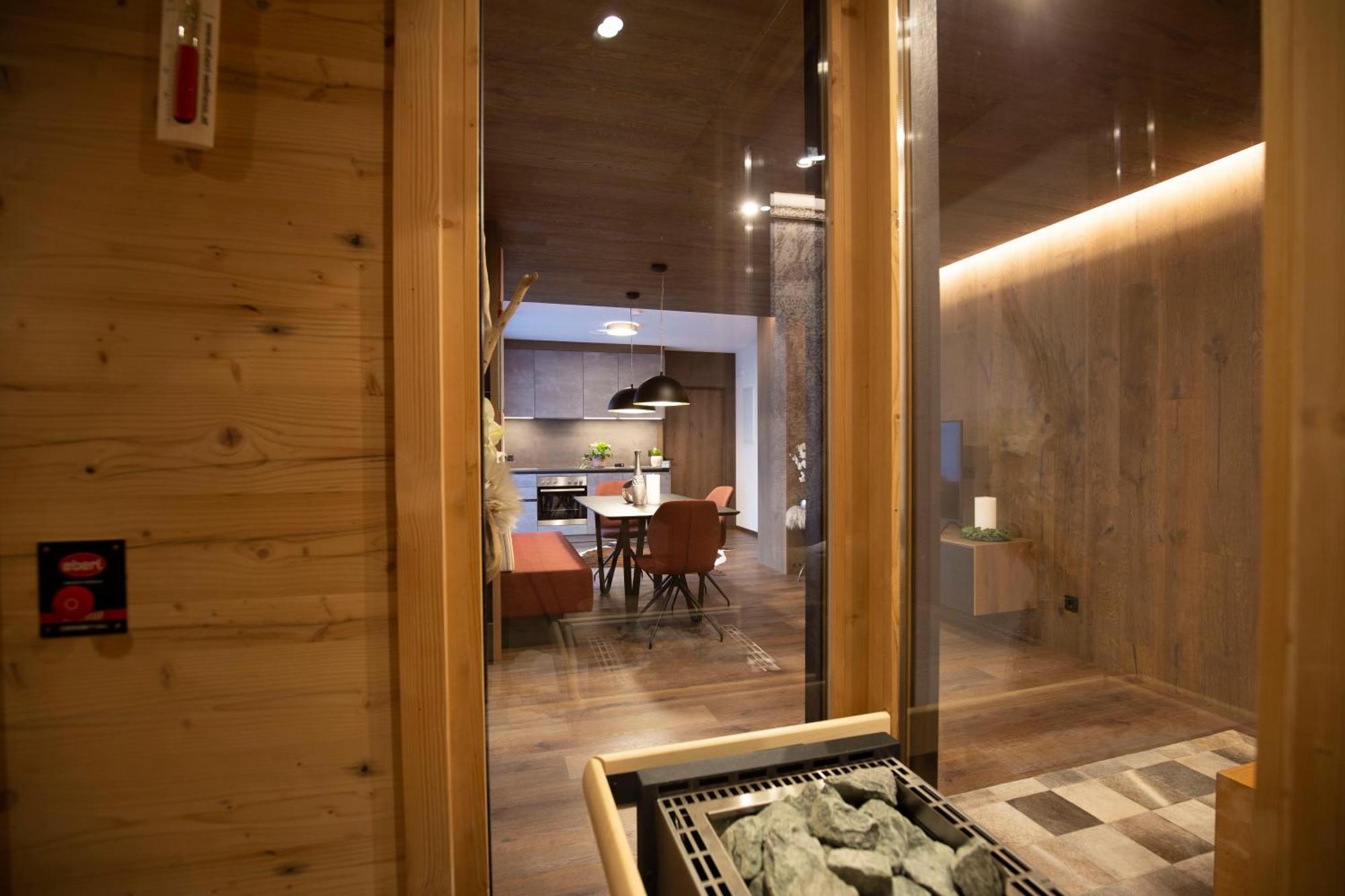 Residenz Fliana Deluxe Apartment Mathon ภายนอก รูปภาพ