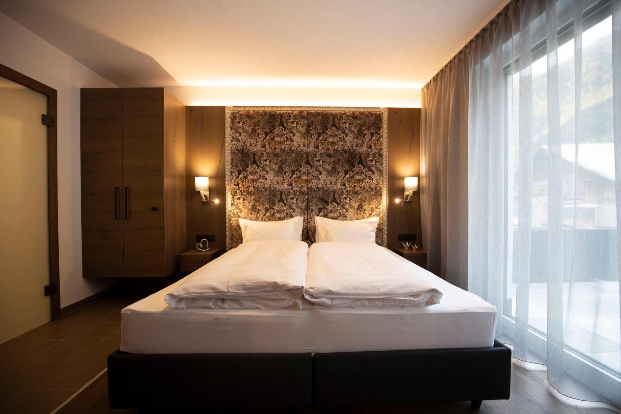 Residenz Fliana Deluxe Apartment Mathon ภายนอก รูปภาพ