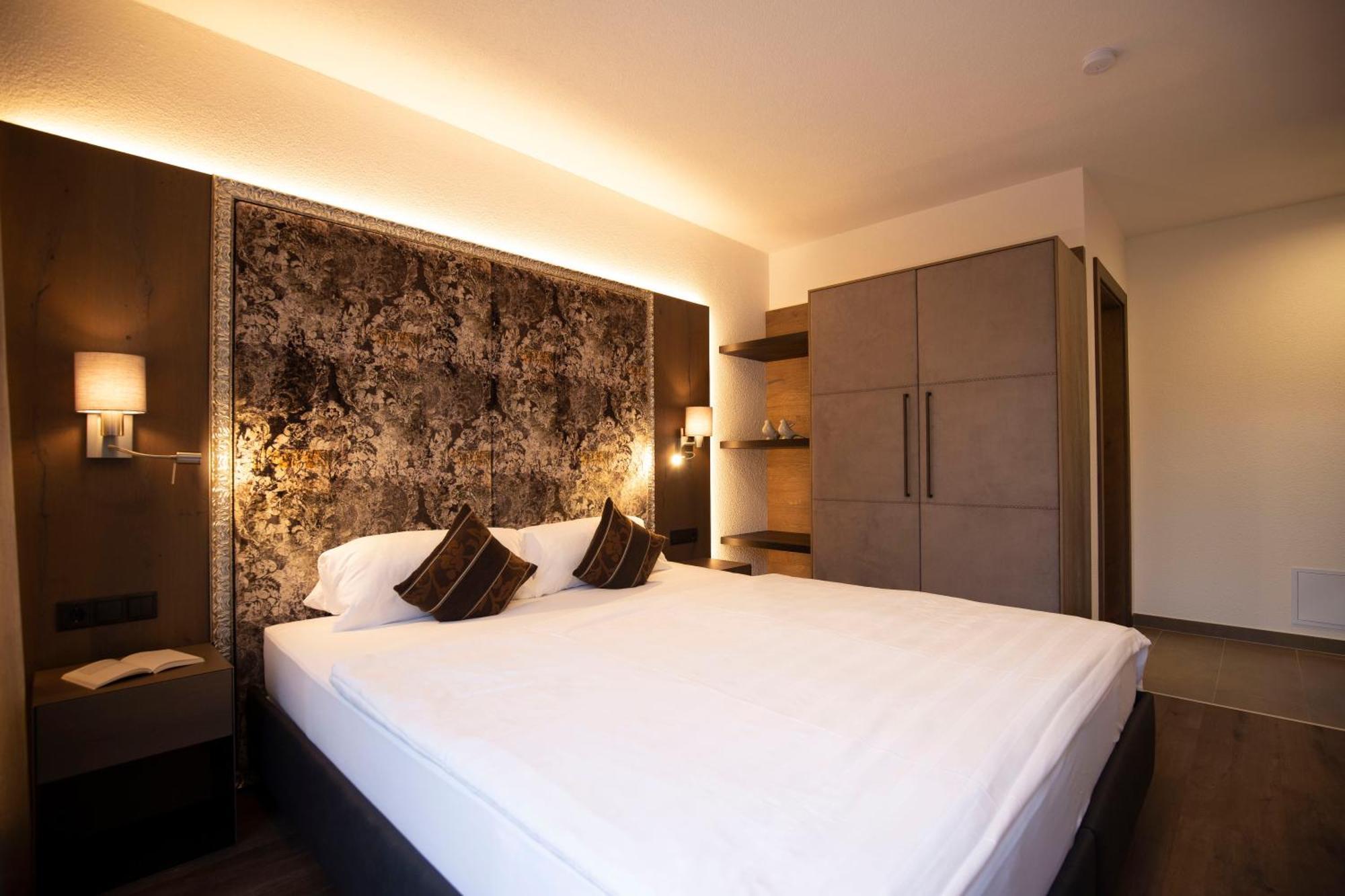 Residenz Fliana Deluxe Apartment Mathon ภายนอก รูปภาพ