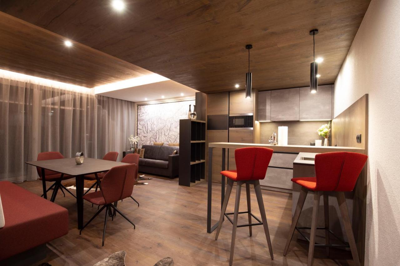 Residenz Fliana Deluxe Apartment Mathon ภายนอก รูปภาพ