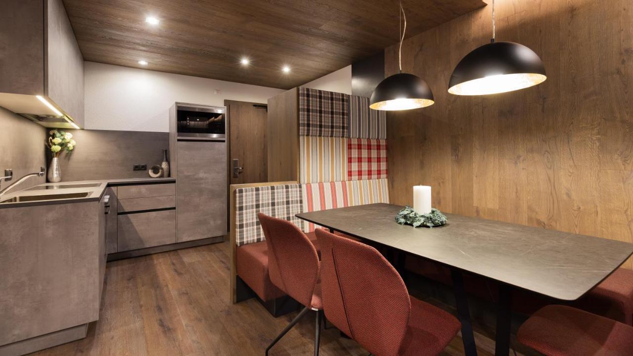 Residenz Fliana Deluxe Apartment Mathon ภายนอก รูปภาพ